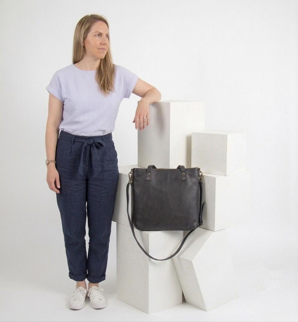 The Artisan Black Leather Tote: Versatile Shopper & Shoulder Bag