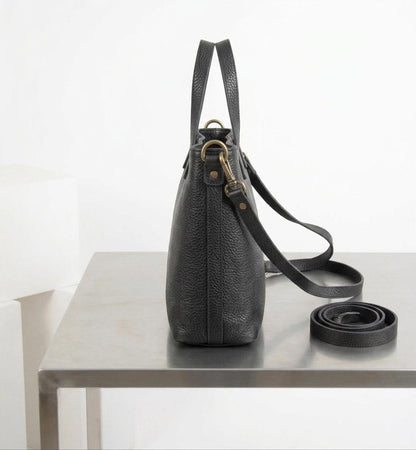 The Artisan Black Leather Tote: Versatile Shopper & Shoulder Bag