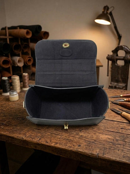 Full Grain Leather Range Bag with Hair-on Hide – Matching Shell Pouch, Belt