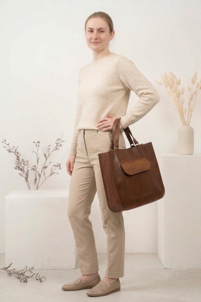 Handcrafted Italian Leather Shopper Bag: Brown Shoulder Bag
