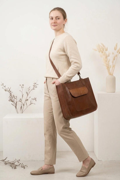 Handcrafted Italian Leather Shopper Bag: Brown Shoulder Bag
